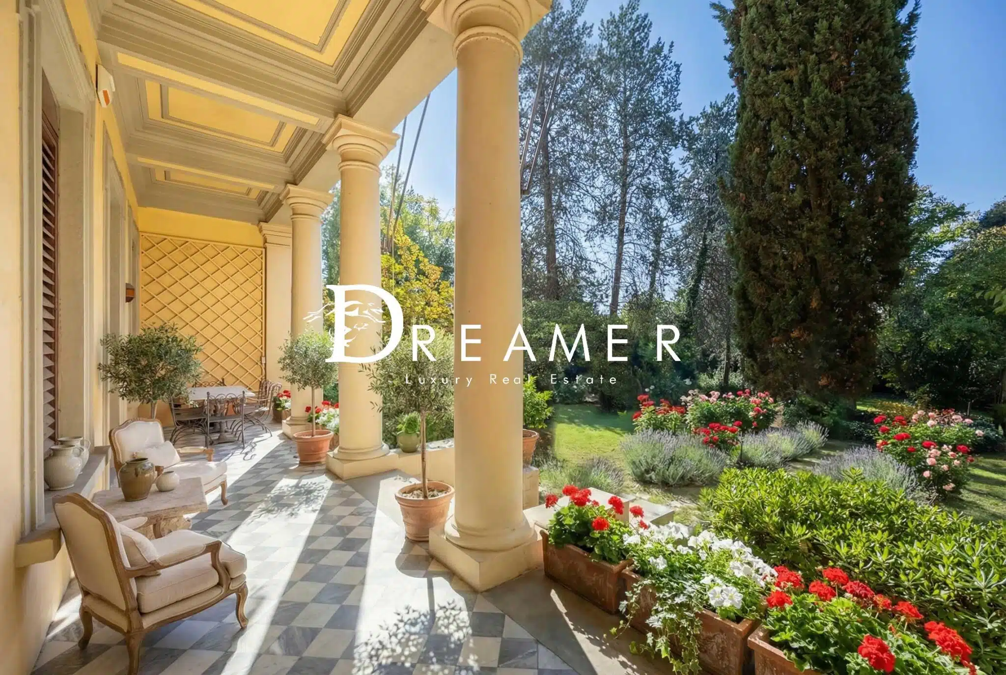 Apartment with Private Garden in Florence-5_413390