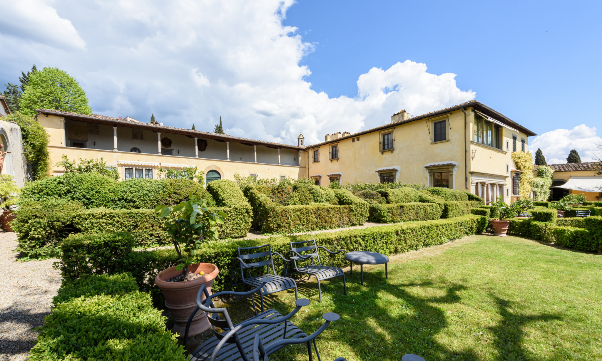 villa storica affrescata firenze