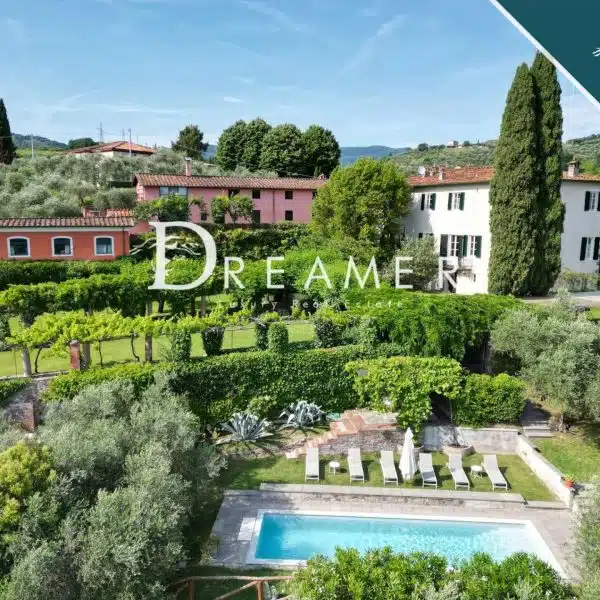 Magnificent Historic Villa with a Pool on the Hills of Lucca-1_256499