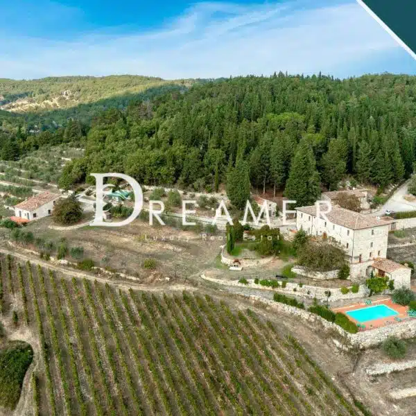 Elegant Tuscan Villa with Pool on the Chianti Hills-1_266696