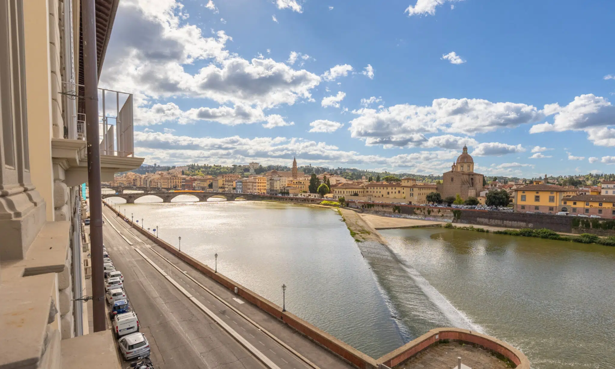 appartamento di lusso sul fiume arno firenze