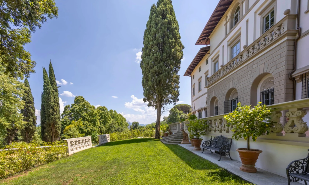 Villa Apartments: Exclusive Living in Historic Estates