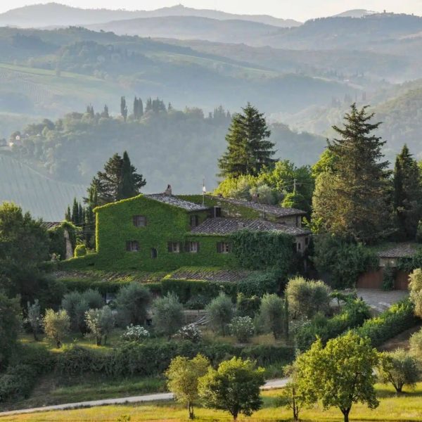 Elegant Estate with Pool in Castellina in Chianti-0_253515