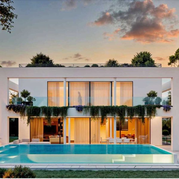 Villa con Piscina a Forte dei Marmi