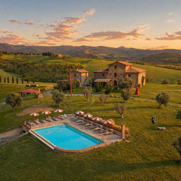 Villa with 100 Hectares and a Swimming Pool in Maremma-0_459353