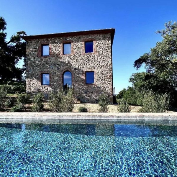 Renovated Farmhouse with Pool in Maremma-0_466538
