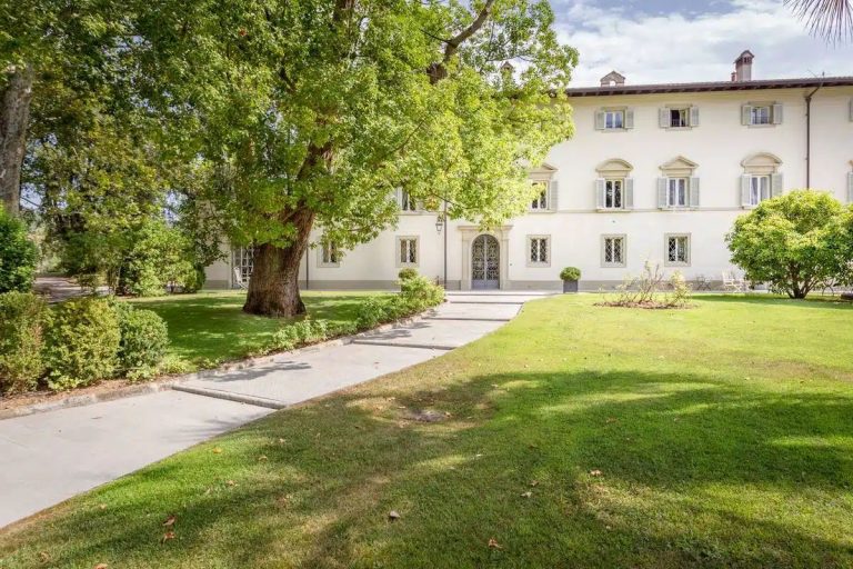 467008-_prod_persistent_d24da9c9-9bd2-43e1-bb37-c484c9b38530_Extraordinary-Villa-for-sale-Tuscan-Hills-7469