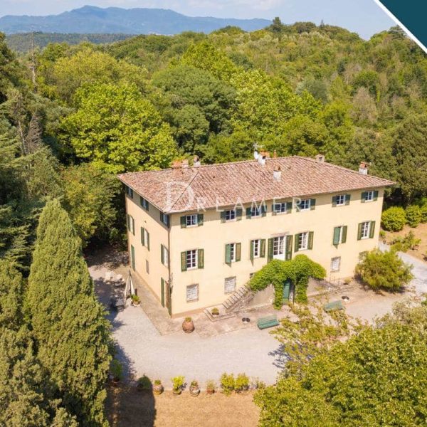 Exclusive Historic Villa on the Hills of Lucca-1_260712