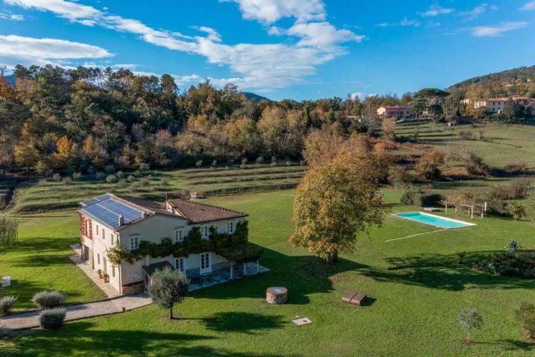 Exclusive Charming Country House on the Hills of Lucca-0_277027