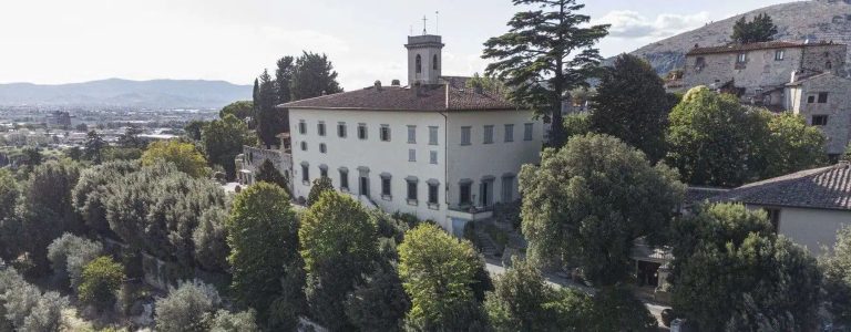 468743-_prod_persistent_98626263-3fe2-40a7-b879-12e39489adde_7195-prestigioso-castello-storico-vicino-a-firenze-header3-e1666685820581