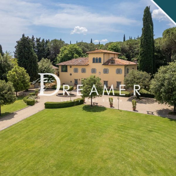 Wonderful Villa with Pool on the Hills of Florence-0_326498