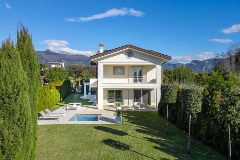 470758-_prod_persistent_be915d0c-aff6-4d0b-8c28-01e96f5c944c_Exclusive-Villa-for-sale-Forte-dei-marmi-14130