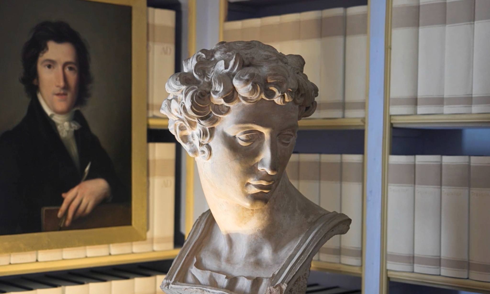 Massimo Listri home in Florence