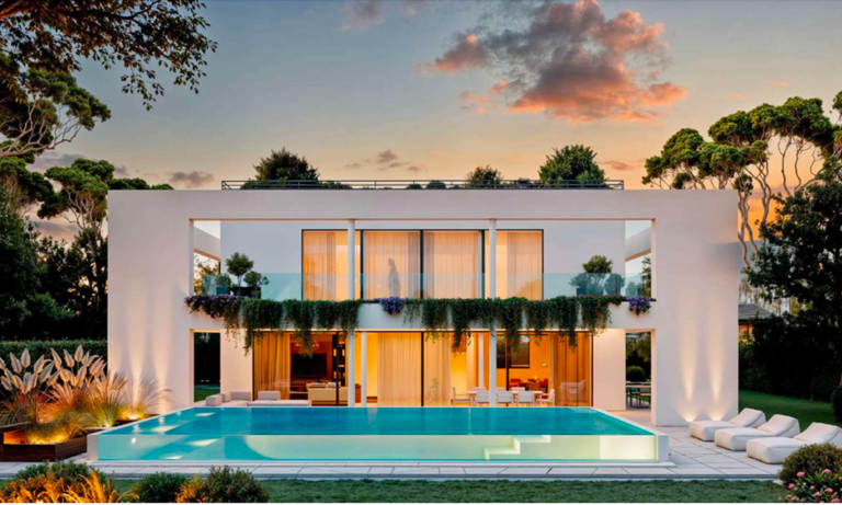 Luxury Villas in Forte dei Marmi: 4 Exclusive Seaside Properties in Tuscany
