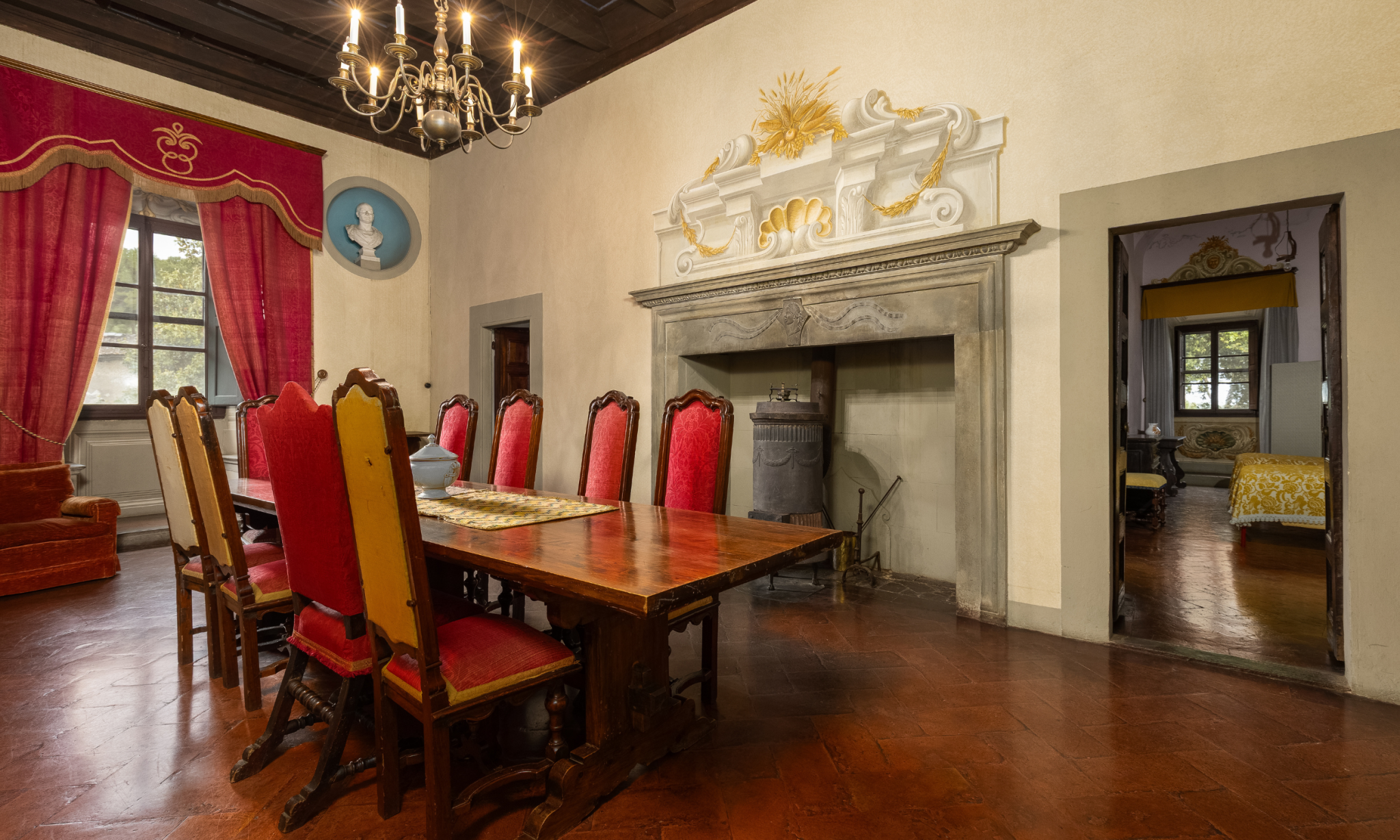castel interiors