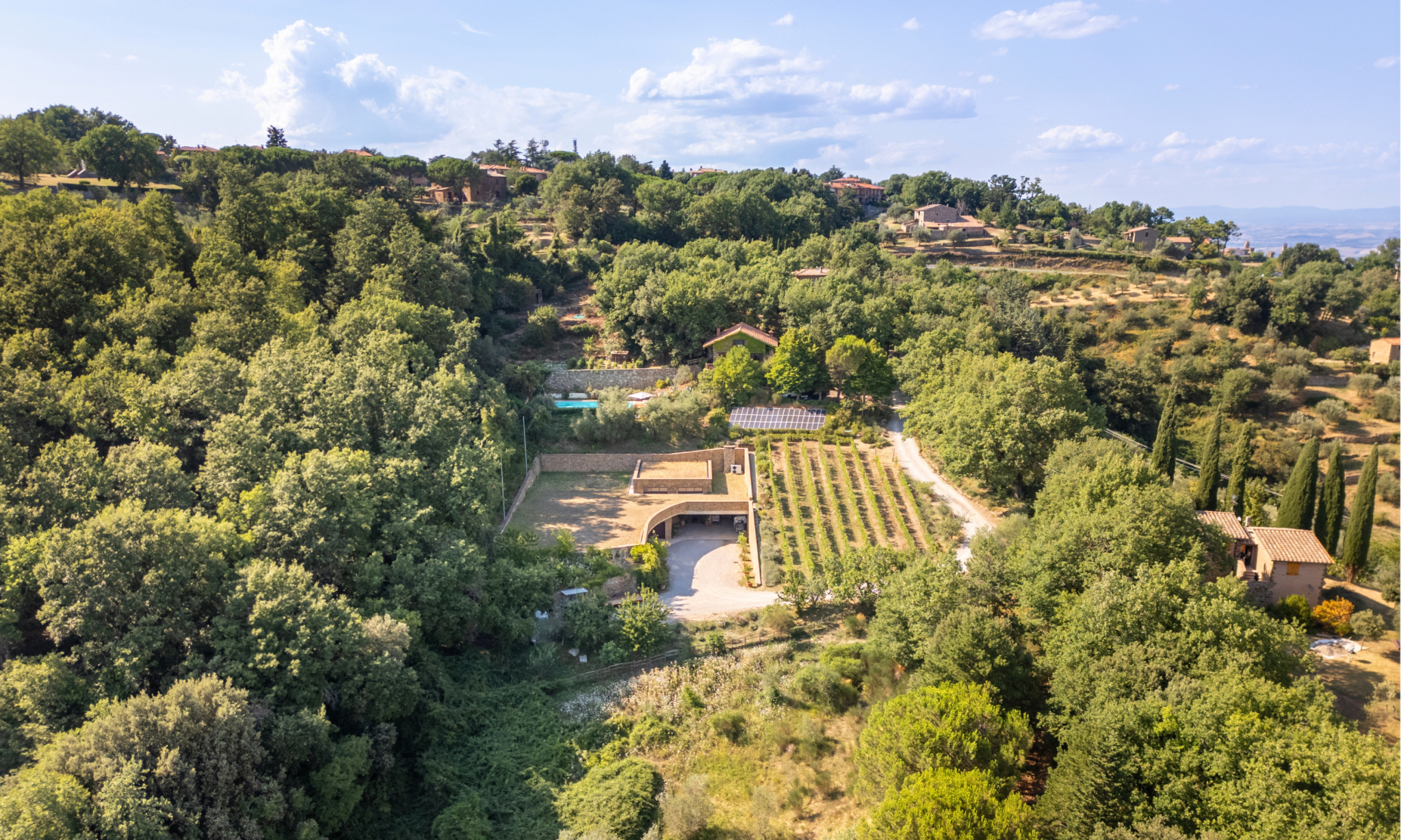 Prestigious Wine Estate in Montalcino