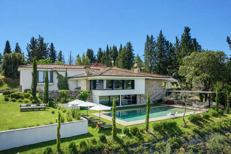 Splendid Modern Villa in Florence-0_482634