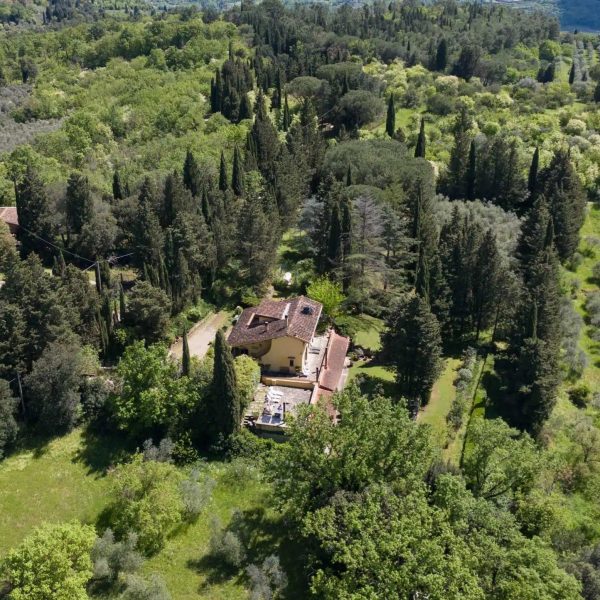 Panoramic Villa in the Hills of Florence-0_261013