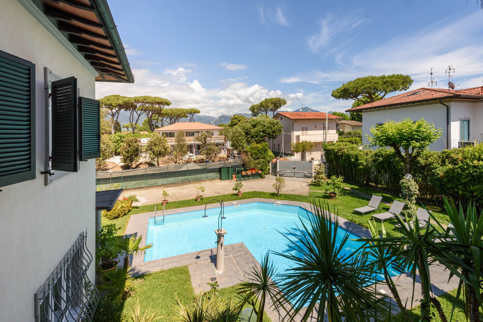 Charming Villa with Pool in Forte dei Marmi-7_490457