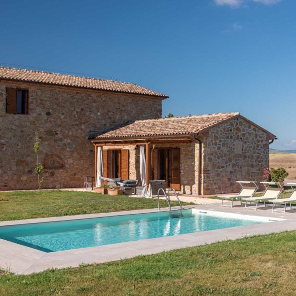 Farmhouse with Pool in Val di Cecina-0_488935