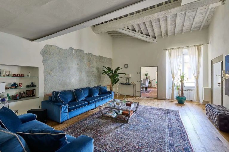 491191-_prod_persistent_7ed437e5-9161-4d83-bf25-c06e9eccafa8_Beautiful-apartment-for-sale-in-florence-center-10631