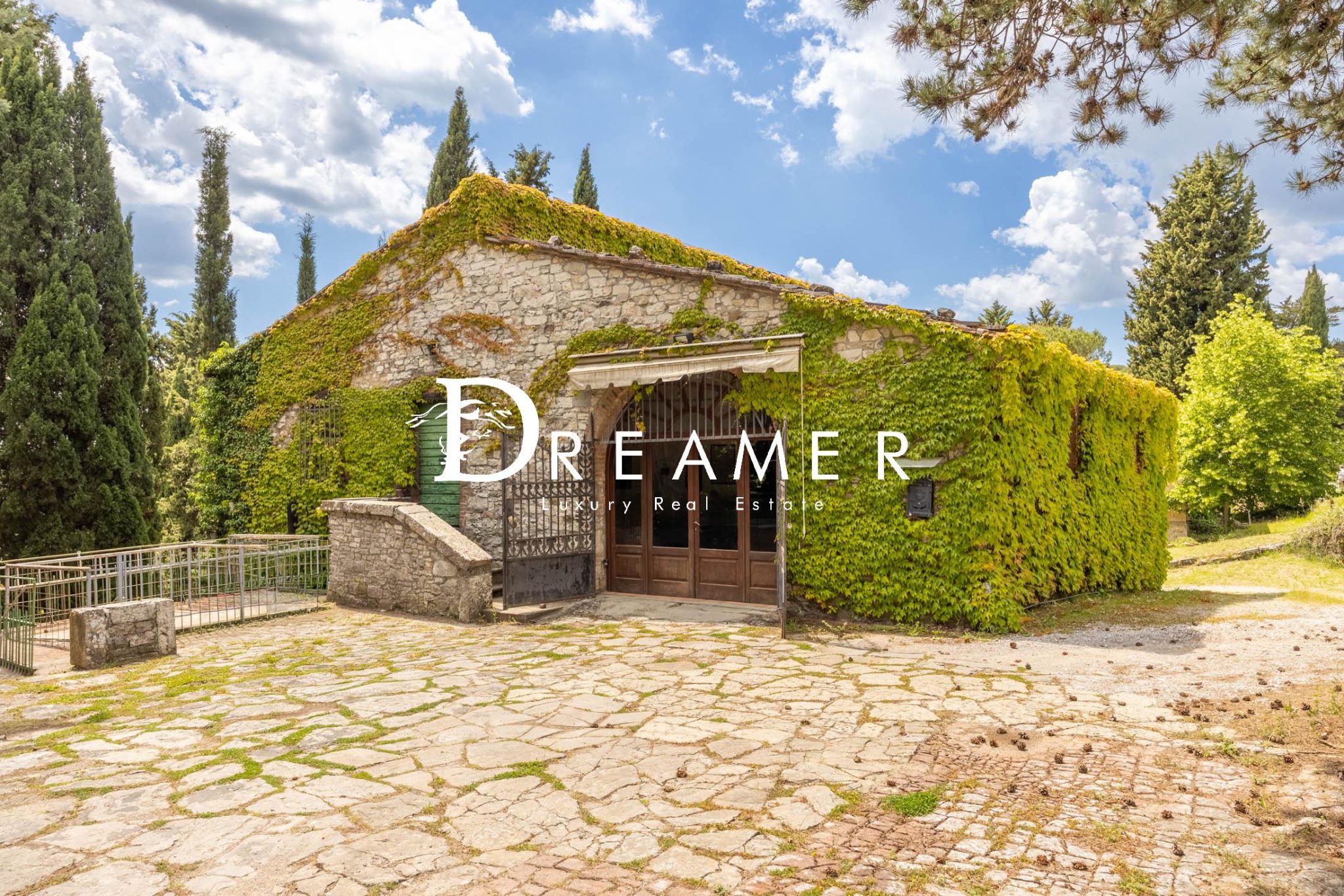 14th-Century Estate with Wine Production in Chianti-12_480872