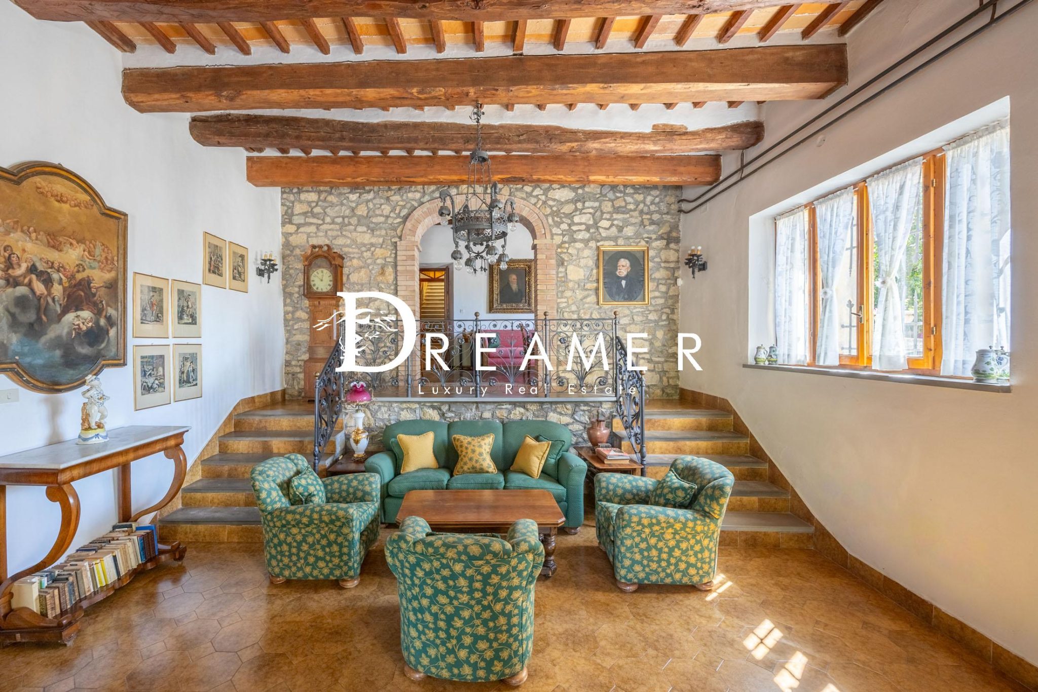 14th-Century Estate with Wine Production in Chianti-26_480772