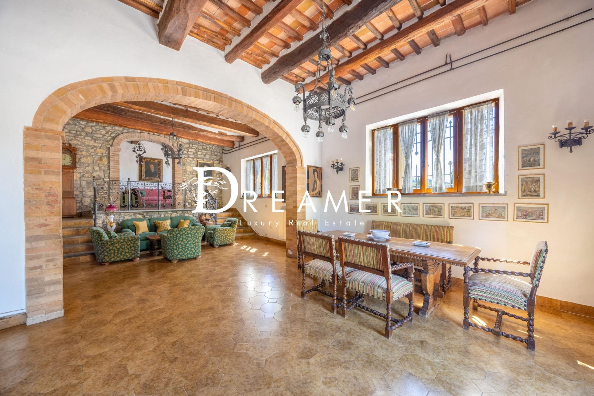 14th-Century Estate with Wine Production in Chianti-27_480764