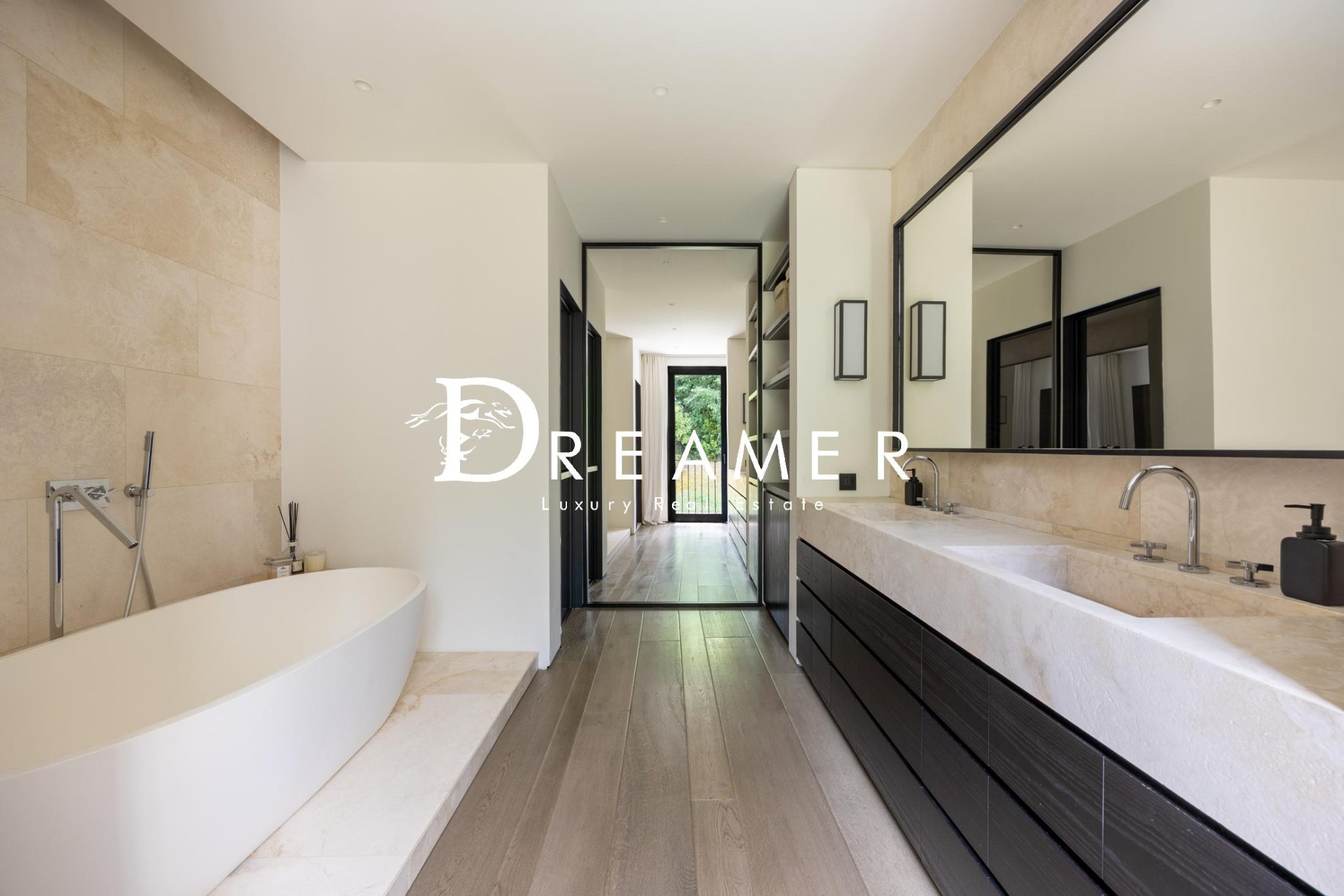 Splendid Modern Villa in Florence-41_482487