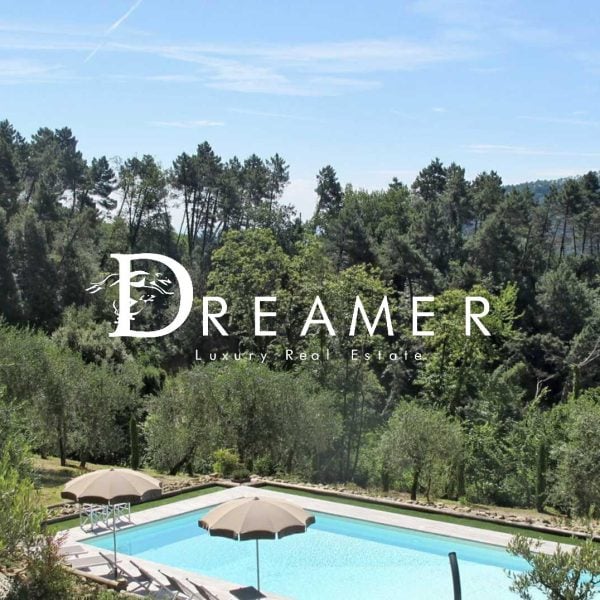 Elegant Estate with Pool in Lucca-1_455509