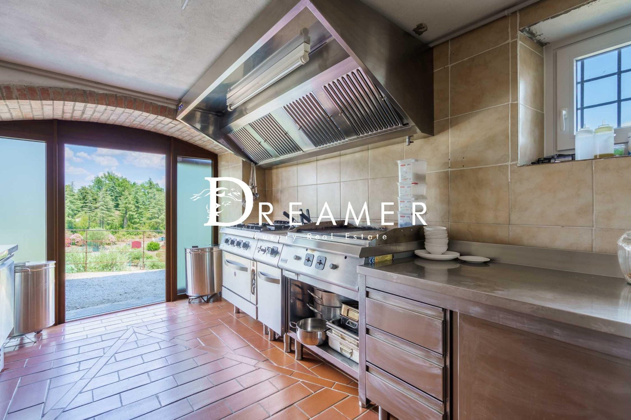 Relais with Pool and Tennis Court in Umbria-14_498275