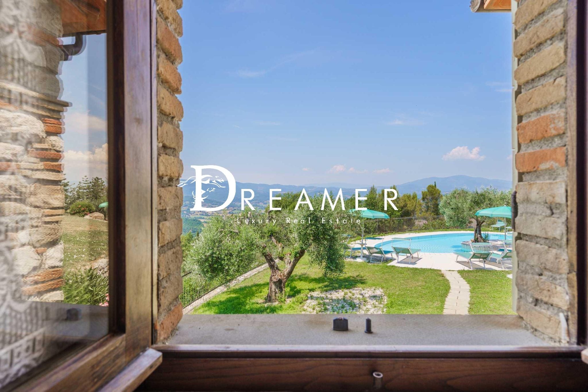 Relais with Pool and Tennis Court in Umbria-17_498373