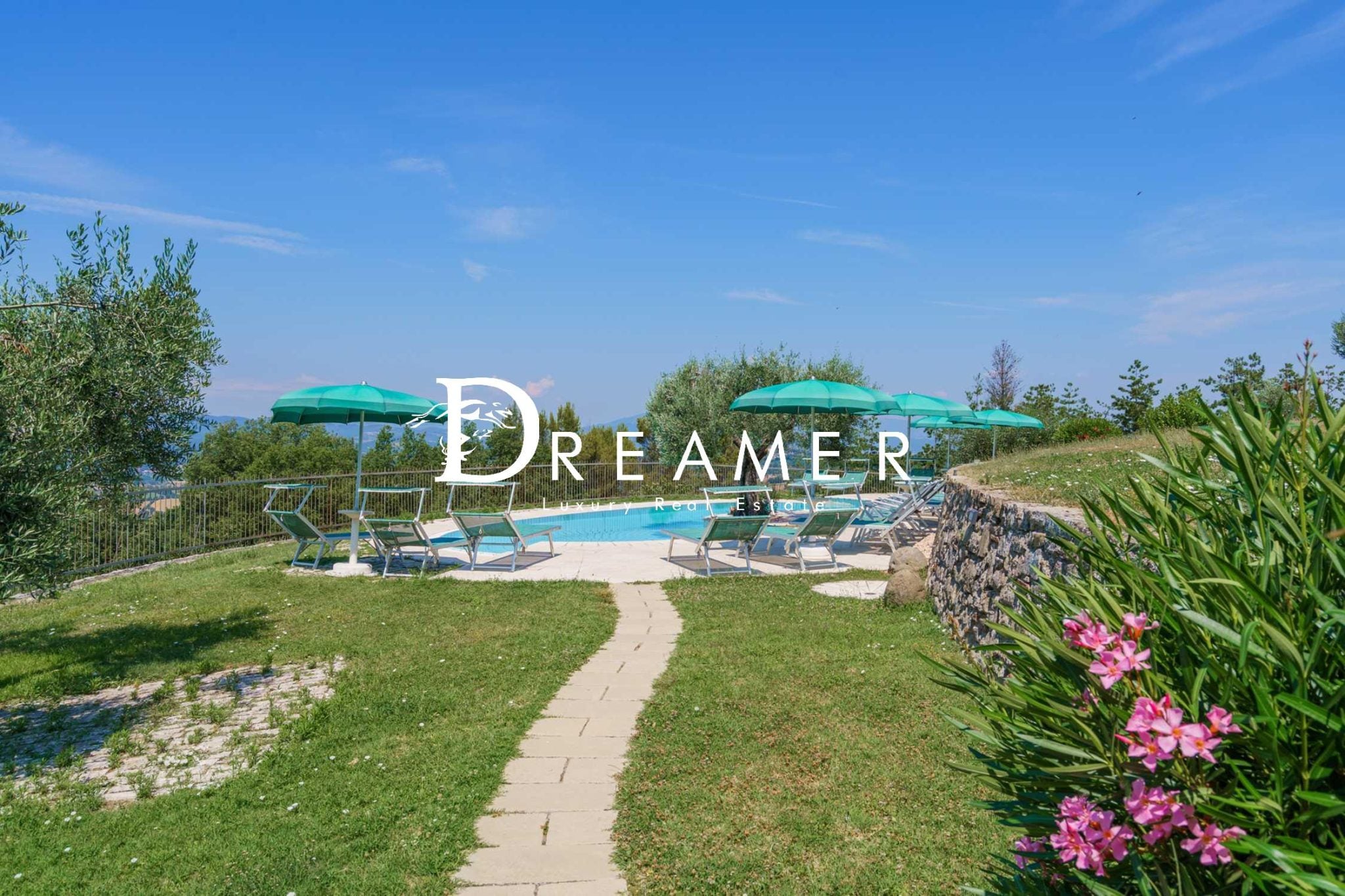 Relais with Pool and Tennis Court in Umbria-24_498479