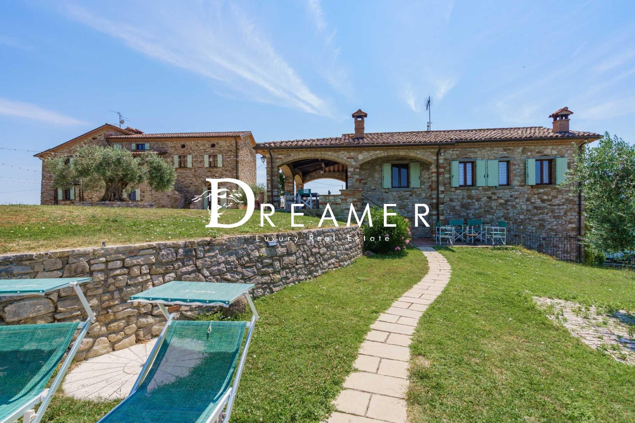 Relais with Pool and Tennis Court in Umbria-35_498467
