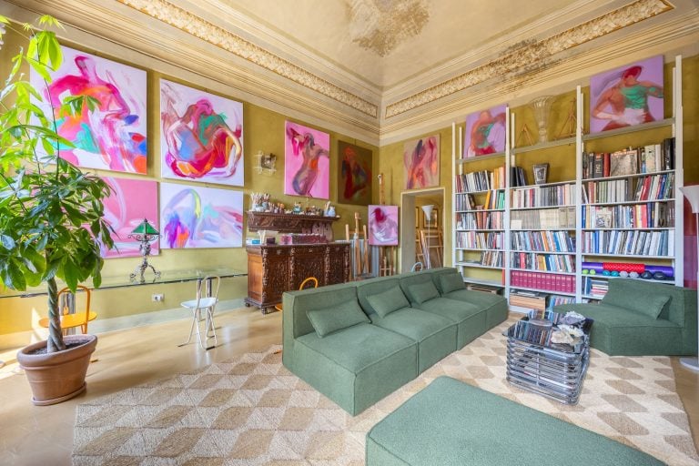 Refined Apartment in the Historic Center of Colle Val d'Elsa-0_497008