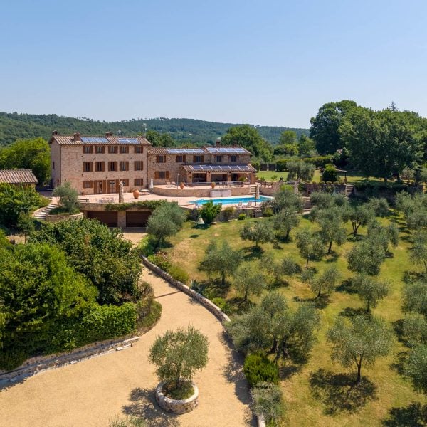 Splendid Property with Pool in Siena-0_502761