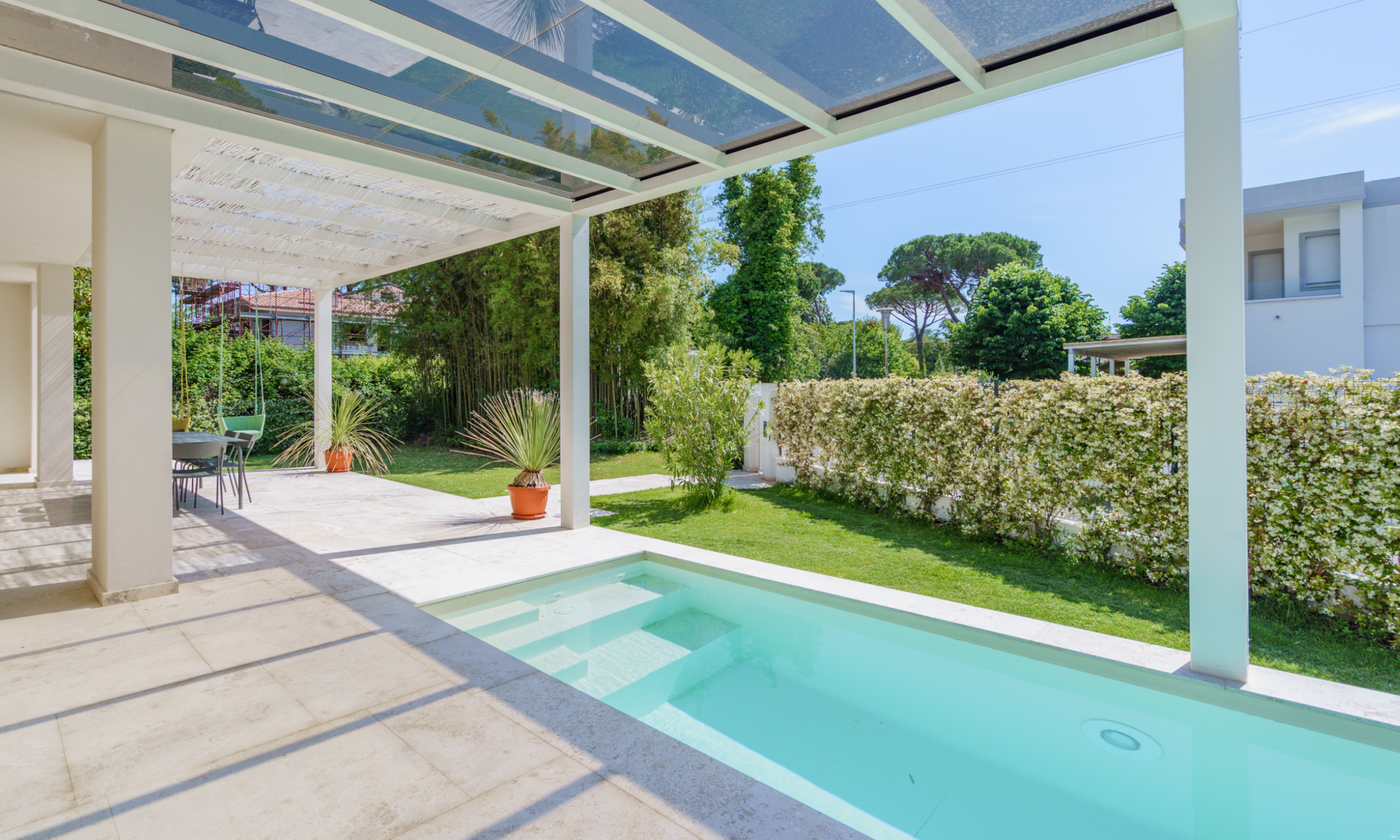 Modern Villa with Pool in Forte dei Marmi