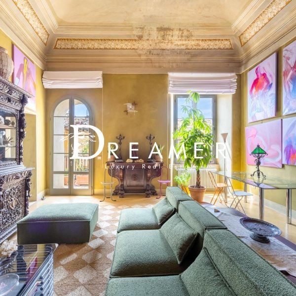Refined Apartment in the Historic Center of Colle Val d'Elsa-1_497012