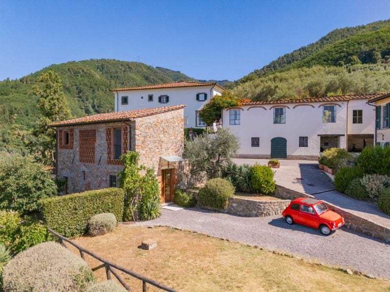 516263-_prod_persistent_d7a76e05-b5fb-4664-941d-cd14873bbd5d_Villa-for-sale-Lucca-6904