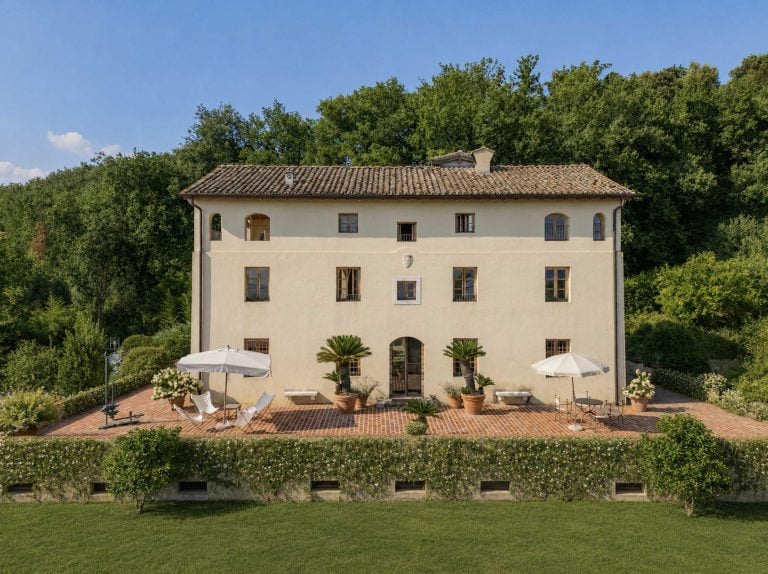 517225-_prod_persistent_ed9c84d9-2a5e-417d-9895-08052a1d1004_Villa-with-garden-for-sale-Lucca-7049-.png