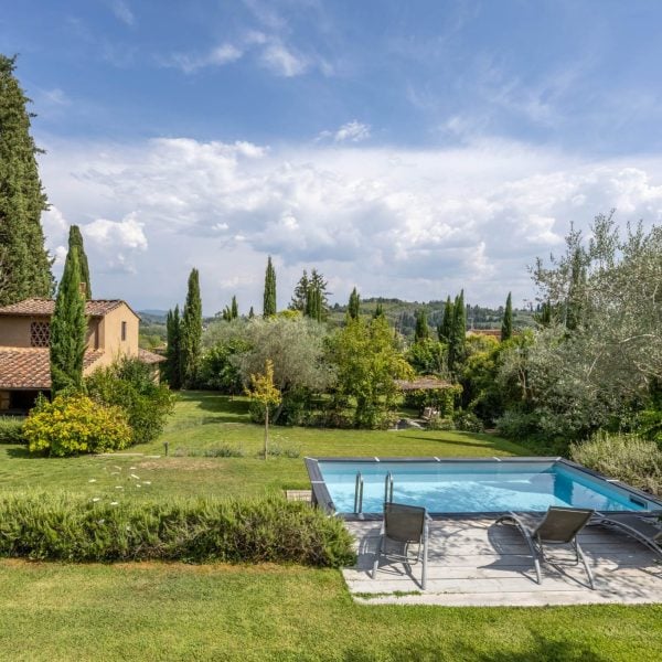 Refined Contemporary Villa with Garden in Florence-0_518118