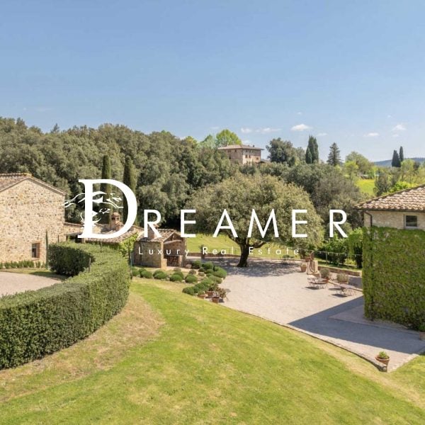 Renovated Historic Estate in Siena-1_517248
