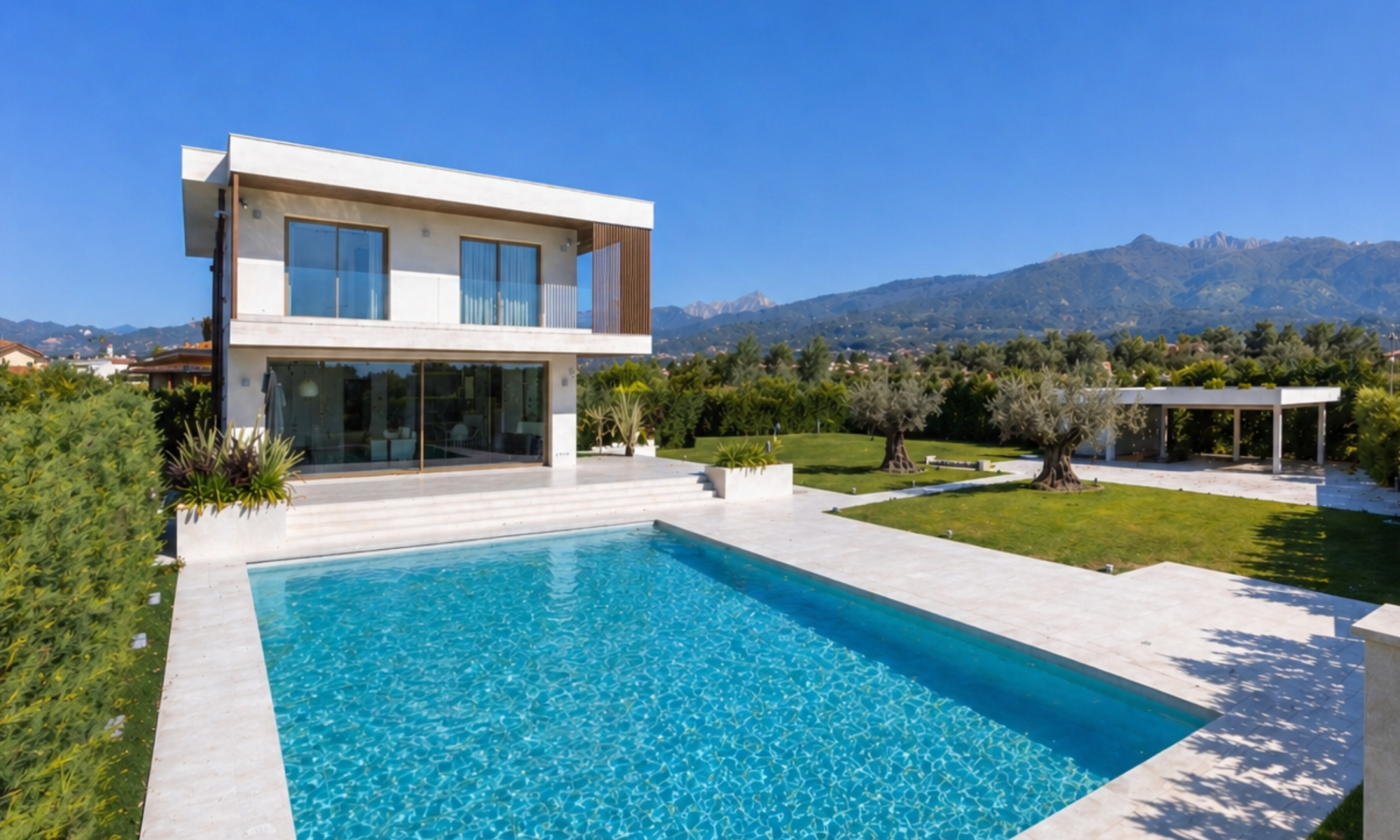 Newly Built Villa with Pool and Park in Forte dei Marmi