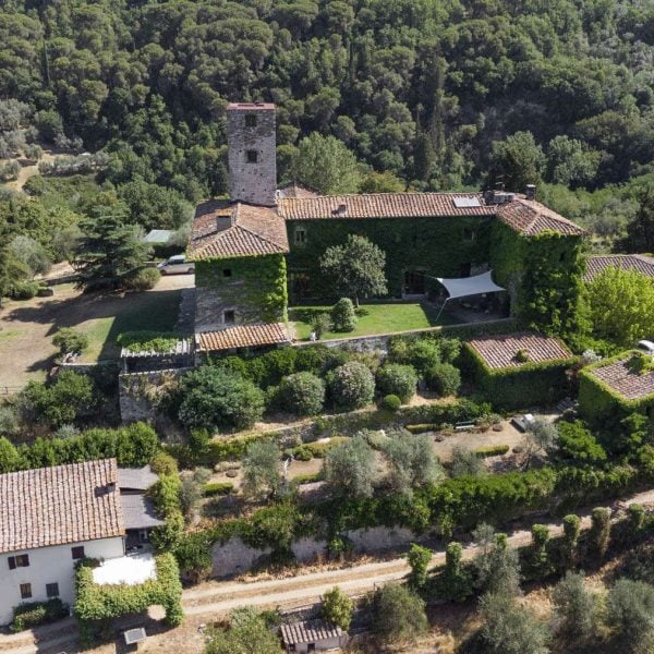 Extraordinary Castle with Pool and View of Florence-0_281692