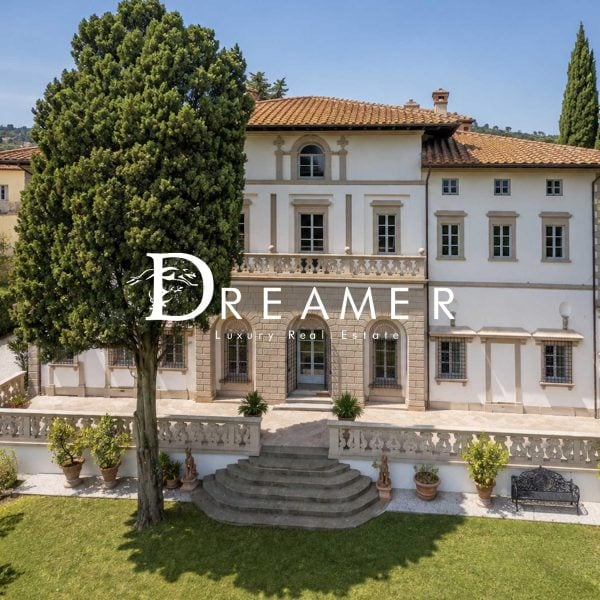 Prestigious Apartment in a Historic Villa in Fiesole-1_499482