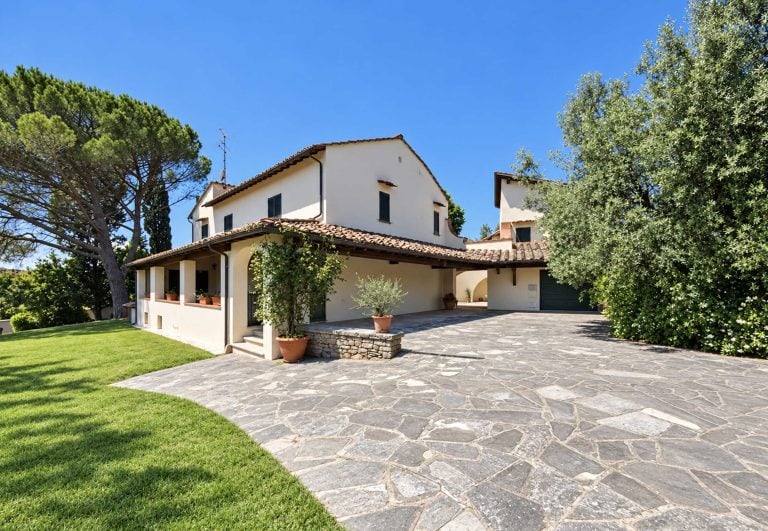 Villa with Private Park in Florence-0_544823